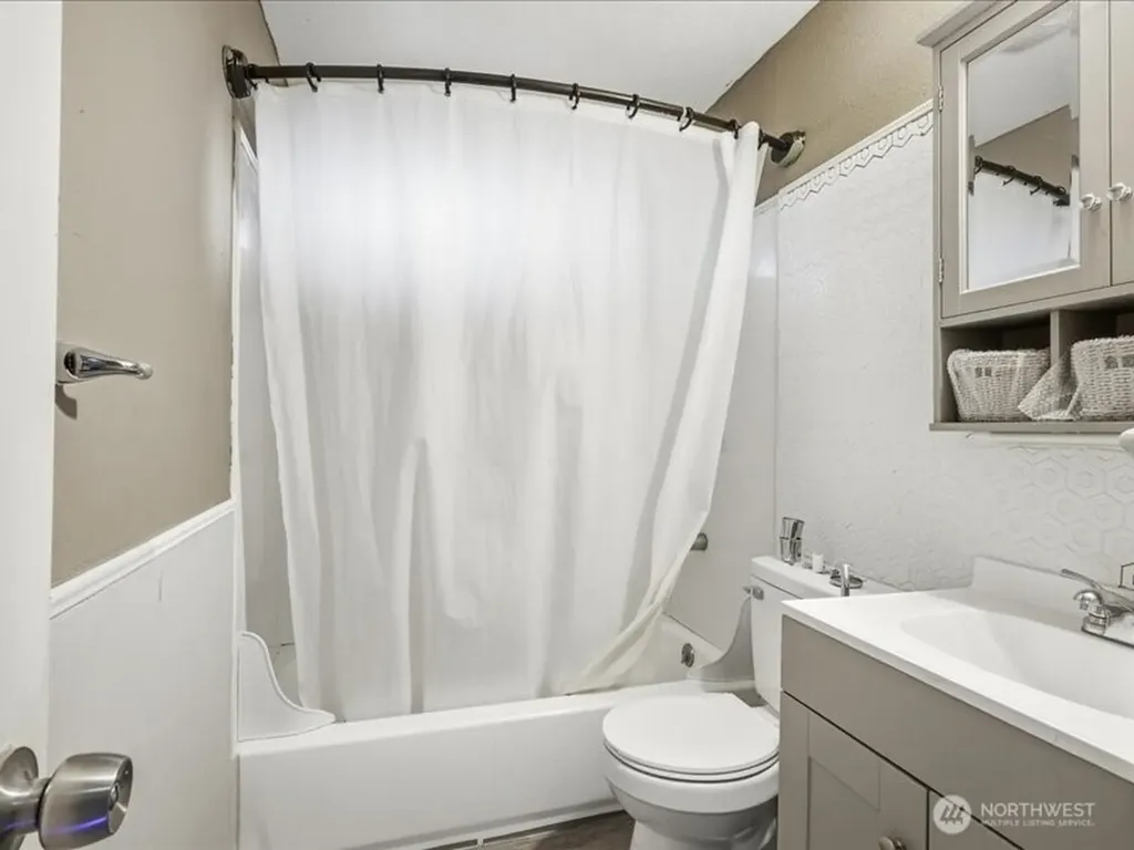 13906 126th Avenue E Puyallup WA 98374