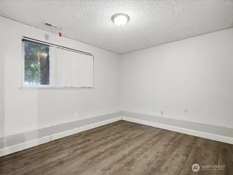 13906 126th Avenue E Puyallup WA 98374