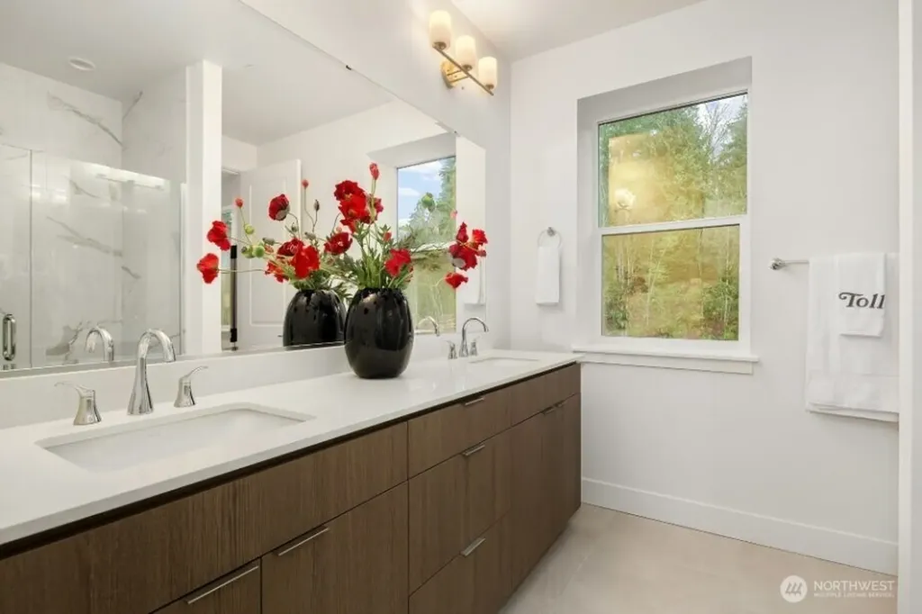 10814 120th Lane NE Kirkland WA 98033