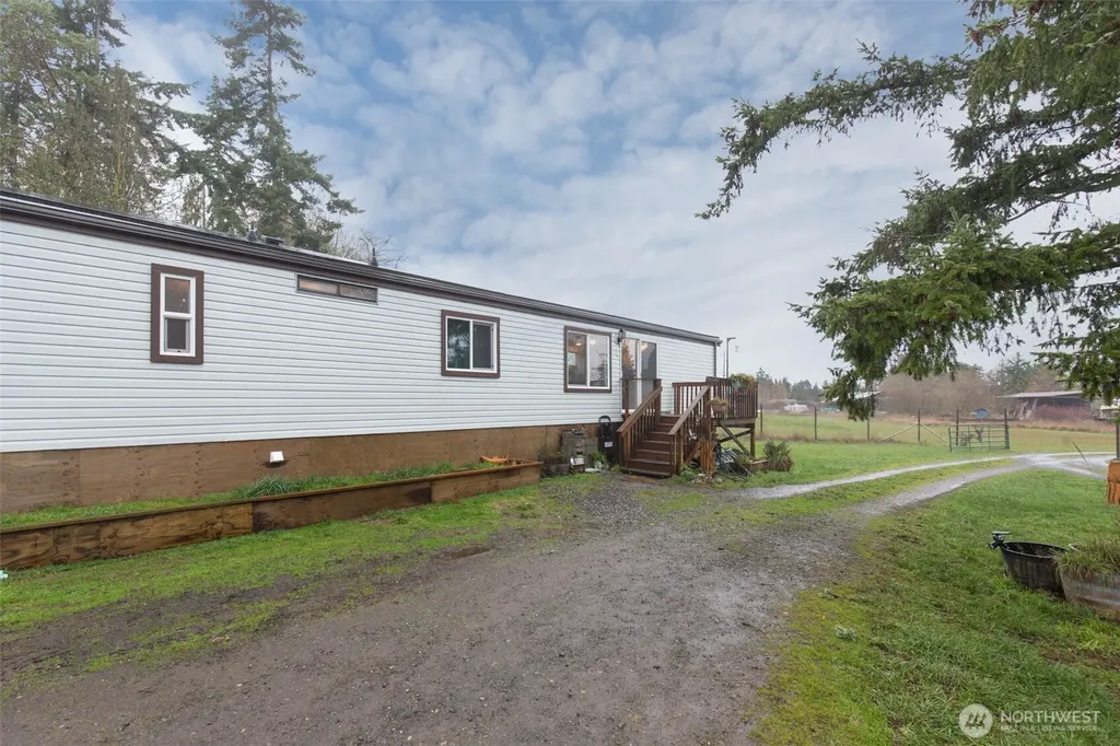 501 Mccarver Road Port Angeles WA 98362