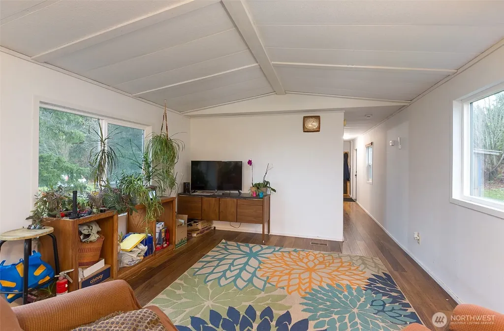 501 Mccarver Road Port Angeles WA 98362