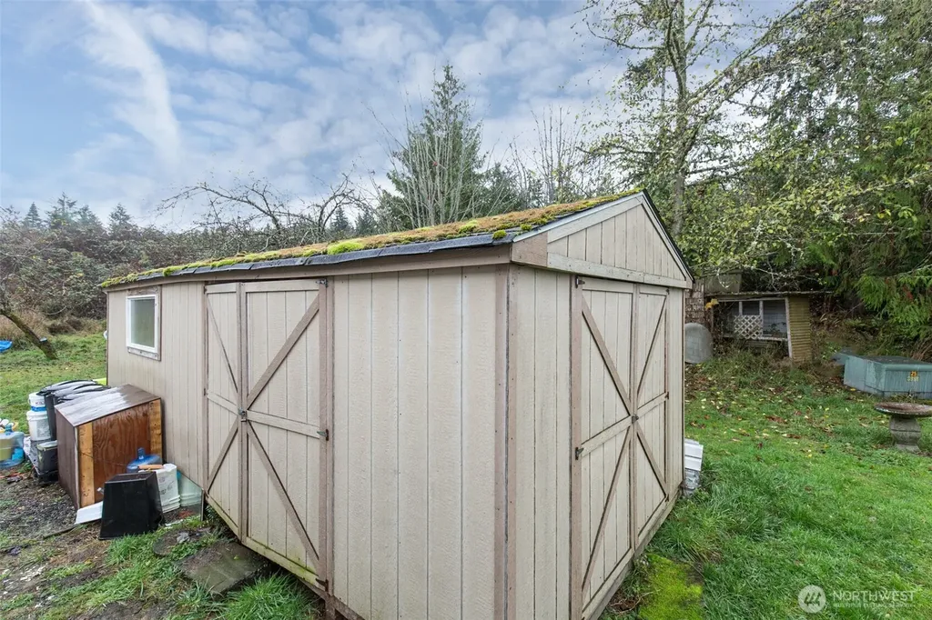 501 Mccarver Road Port Angeles WA 98362
