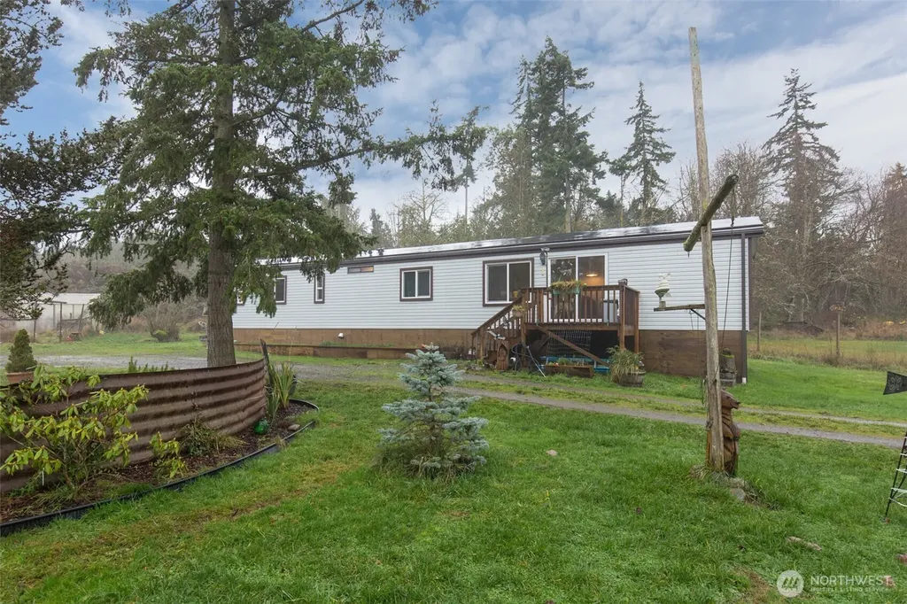 501 Mccarver Road Port Angeles WA 98362