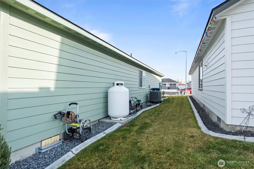 3304 W Crabapple Court Moses Lake WA 98837