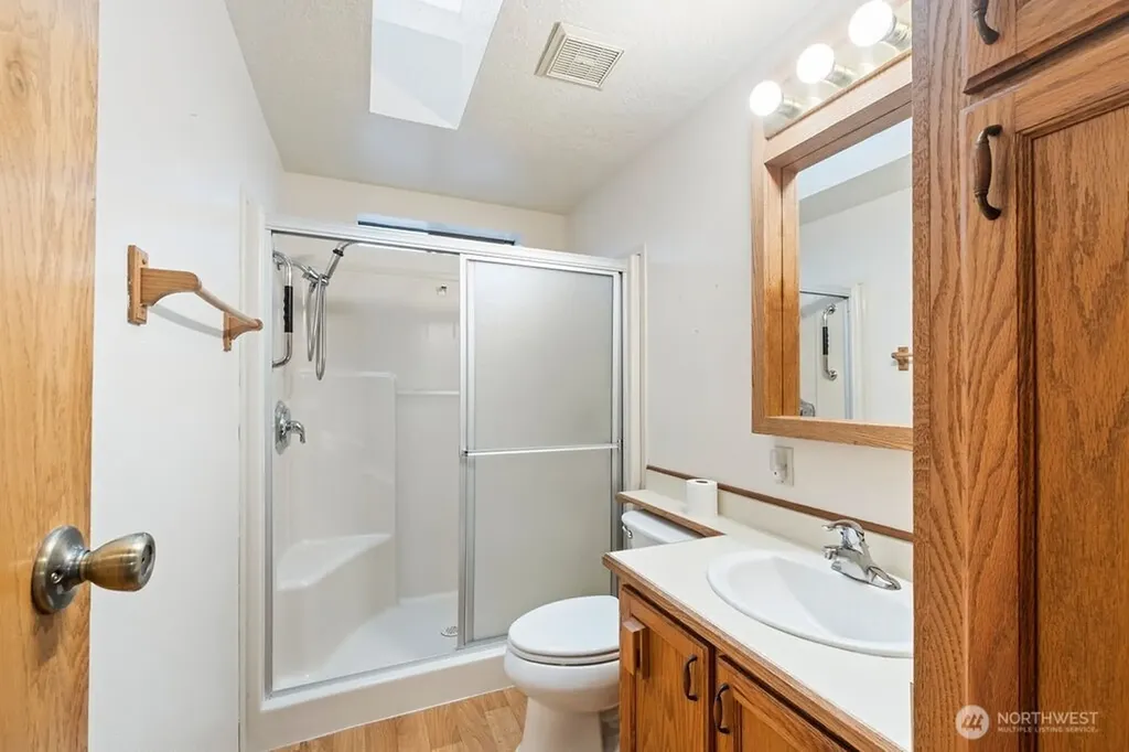 1402 22nd Street NE Auburn WA 98002