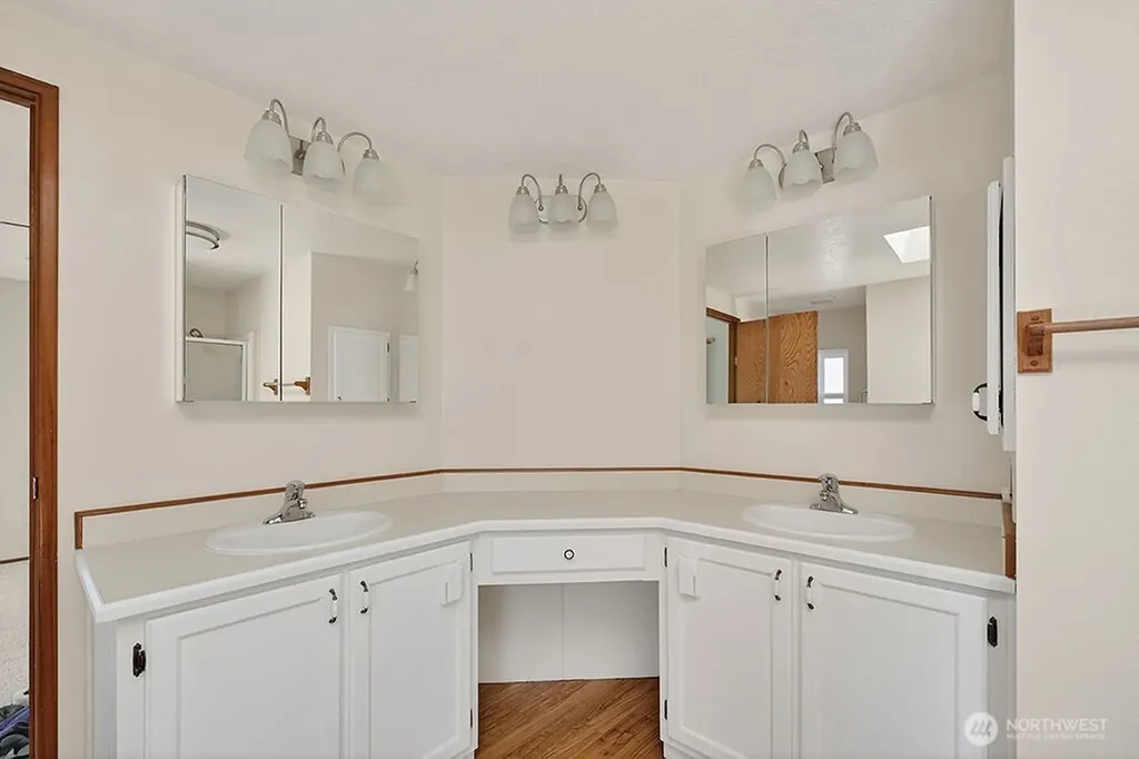 1402 22nd Street NE Auburn WA 98002