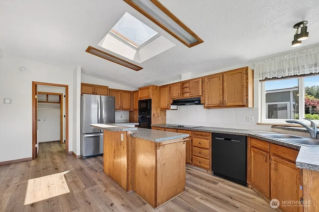 1402 22nd Street NE Auburn WA 98002