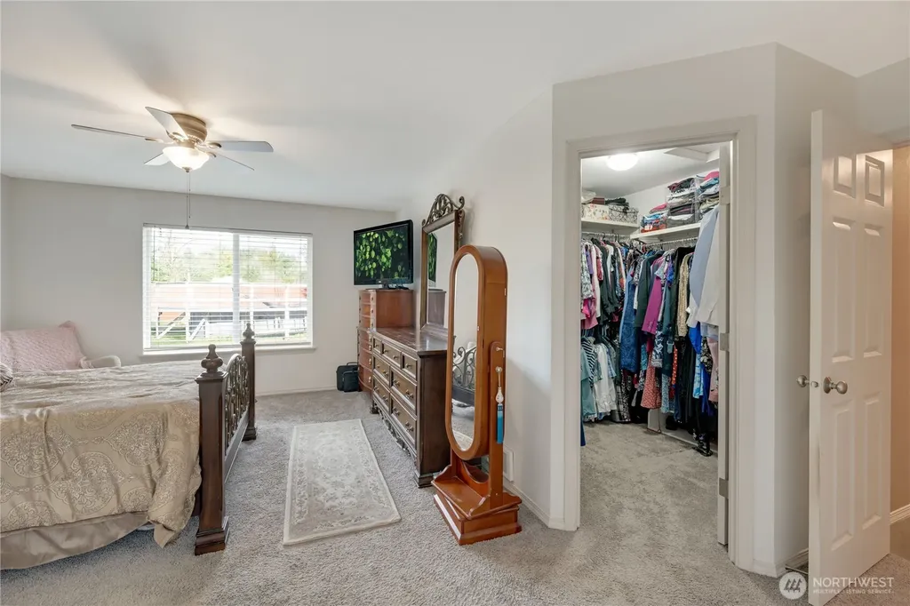 2701 Fishtrap Loop NE Olympia WA 98506