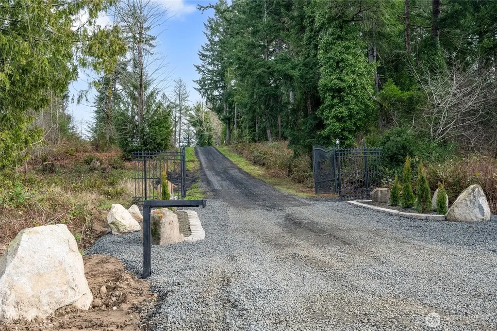 2701 Fishtrap Loop NE Olympia WA 98506