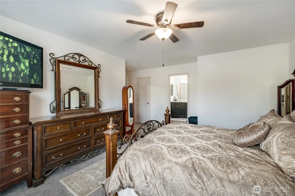 2701 Fishtrap Loop NE Olympia WA 98506