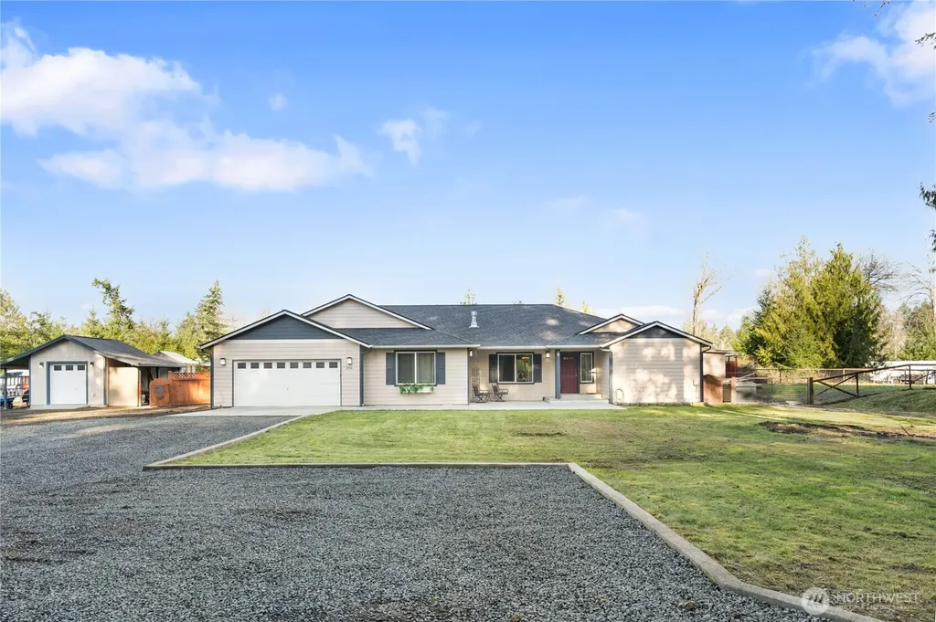 2701 Fishtrap Loop NE Olympia WA 98506