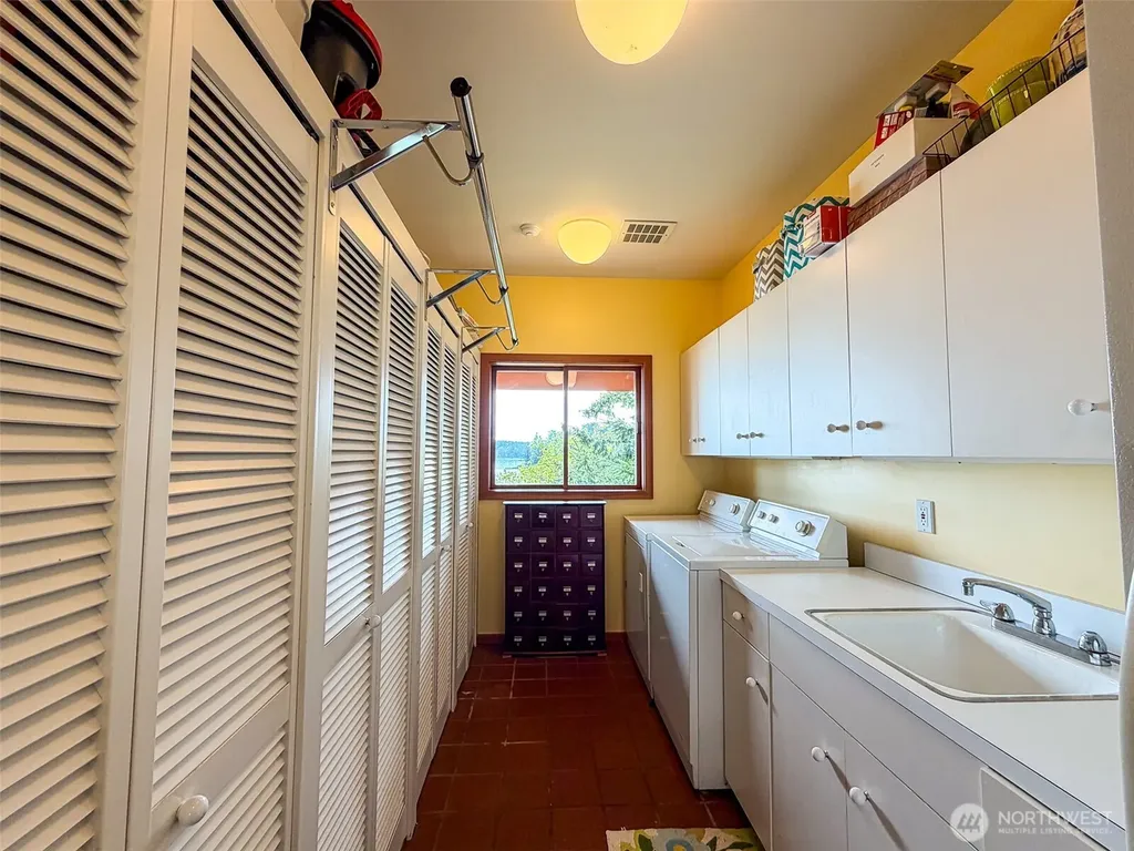 1687 Spring Point Road Orcas Island WA 98243