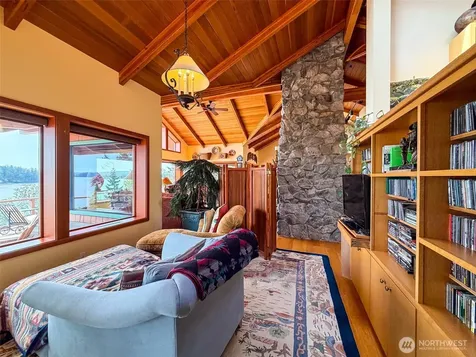 1687 Spring Point Road Orcas Island WA 98243