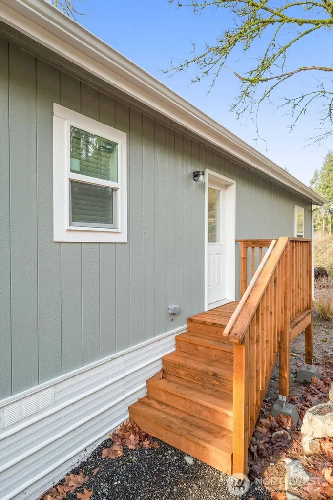 28454 168th Avenue SE Kent WA 98042