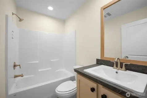 28454 168th Avenue SE Kent WA 98042