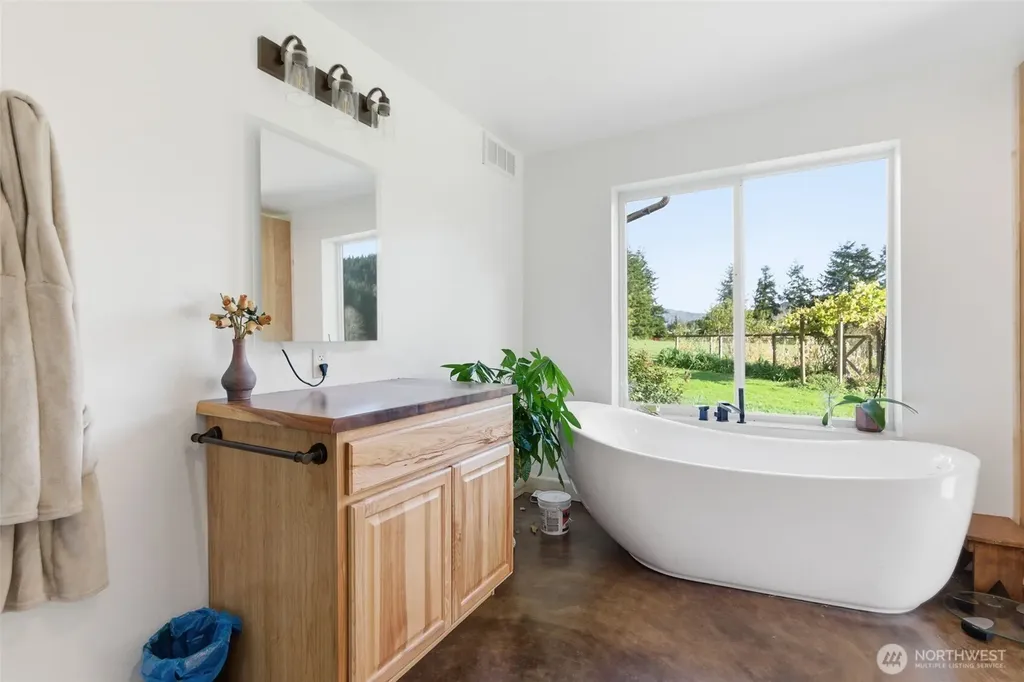 314 E Valley Road Skamokawa WA 98647