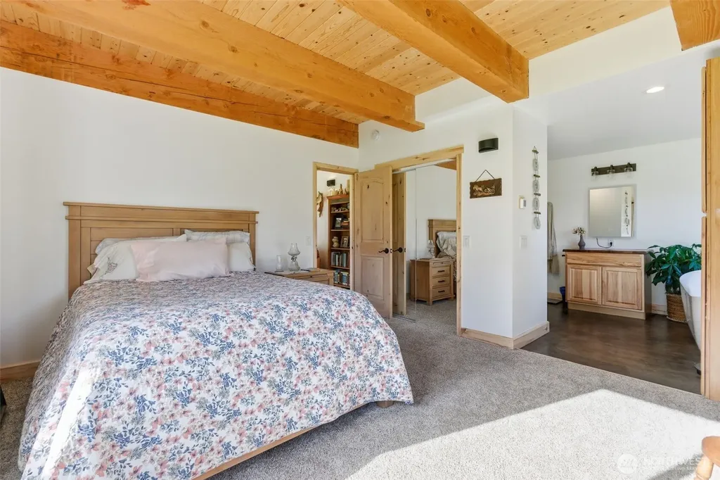 314 E Valley Road Skamokawa WA 98647