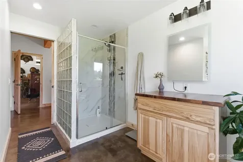 314 E Valley Road Skamokawa WA 98647
