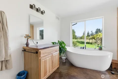 314 E Valley Road Skamokawa WA 98647