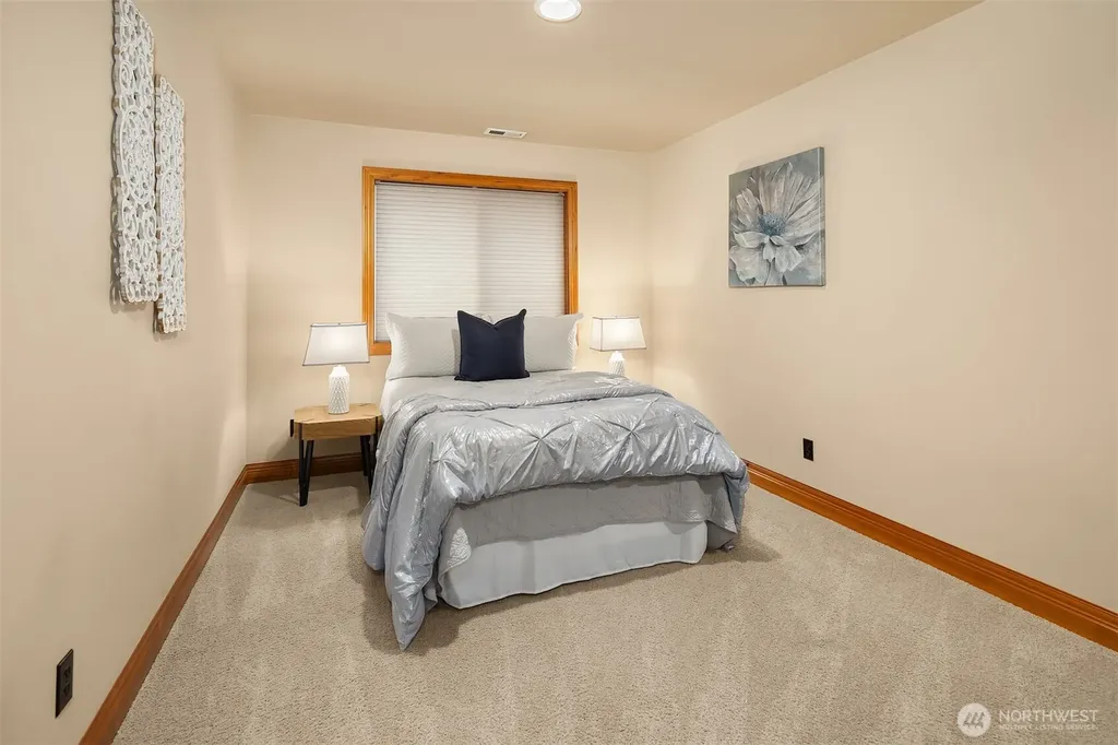 11868 174th Place NE Redmond WA 98052