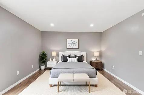 2713 NE 23rd Place Renton WA 98056
