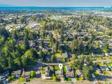 2713 NE 23rd Place Renton WA 98056