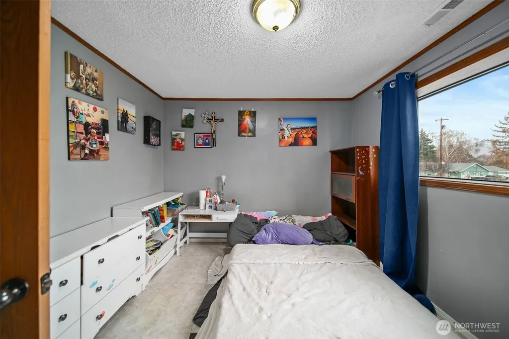 325 N Kansas Avenue East Wenatchee WA 98802