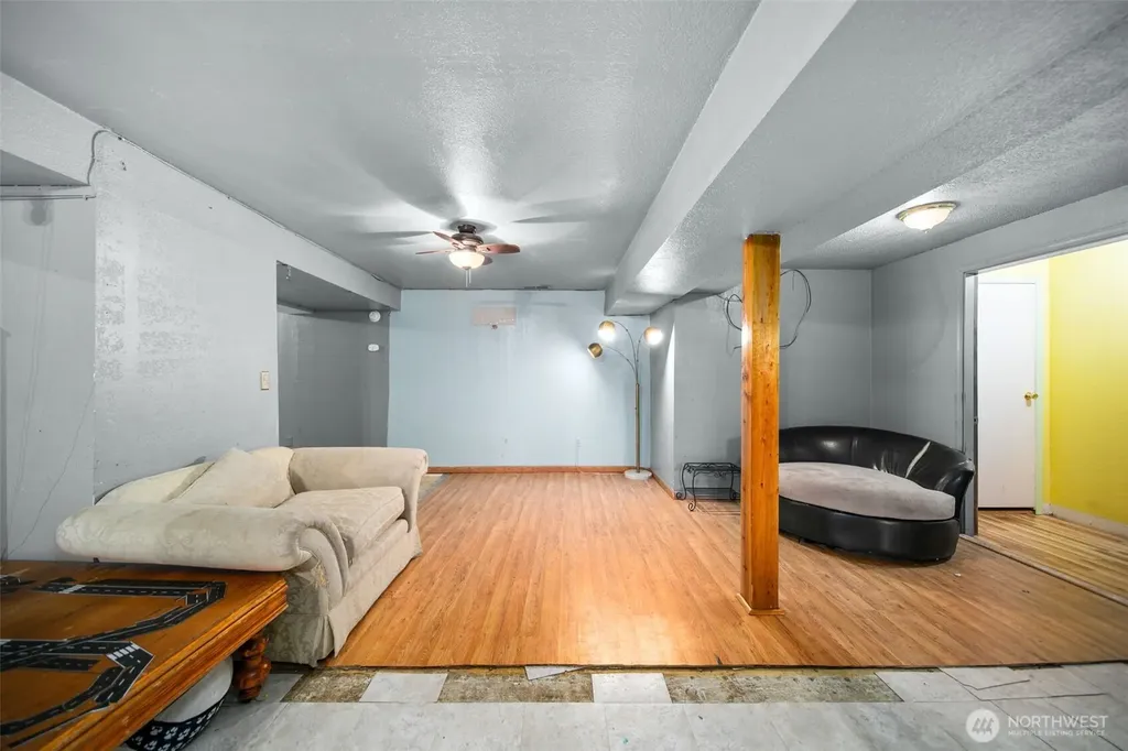 325 N Kansas Avenue East Wenatchee WA 98802