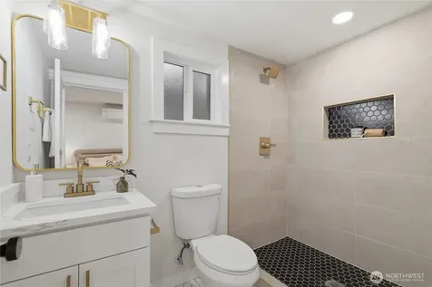 3448 14th Avenue W Seattle WA 98119