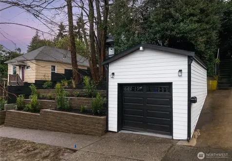 3448 14th Avenue W Seattle WA 98119