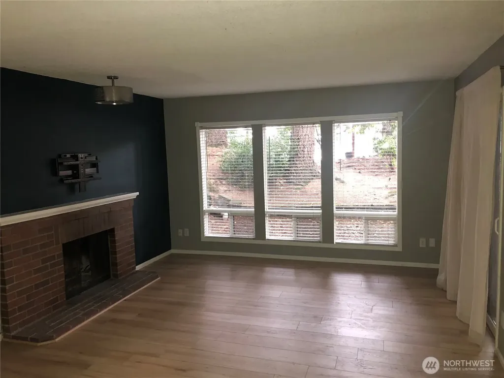 110 SW 116th Street Seattle WA 98146