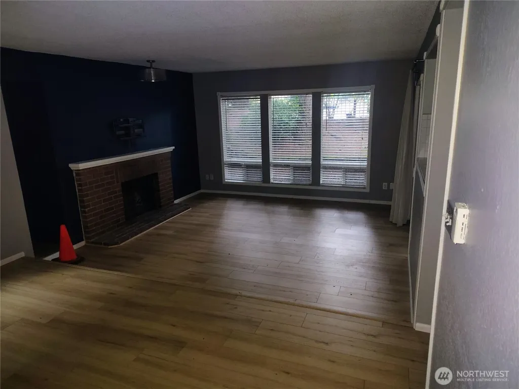 110 SW 116th Street Seattle WA 98146