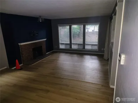 110 SW 116th Street Seattle WA 98146