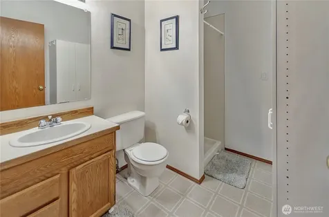 21211 95th Court S Kent WA 98031