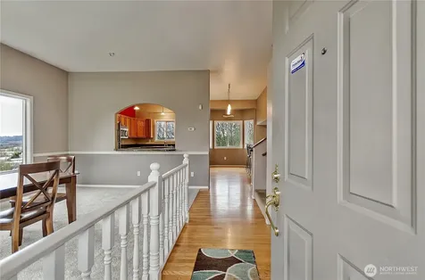 21211 95th Court S Kent WA 98031