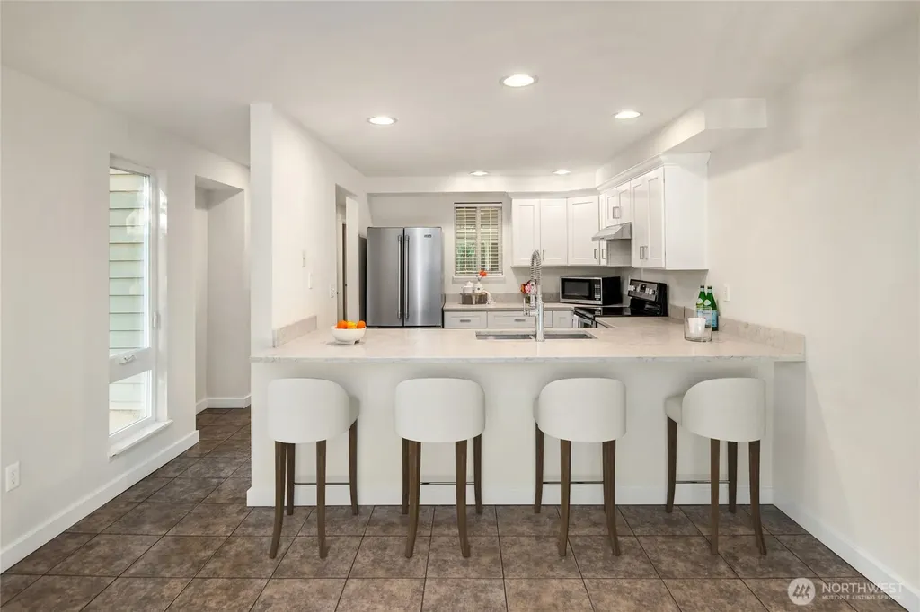 12014 98th Avenue NE Kirkland WA 98034