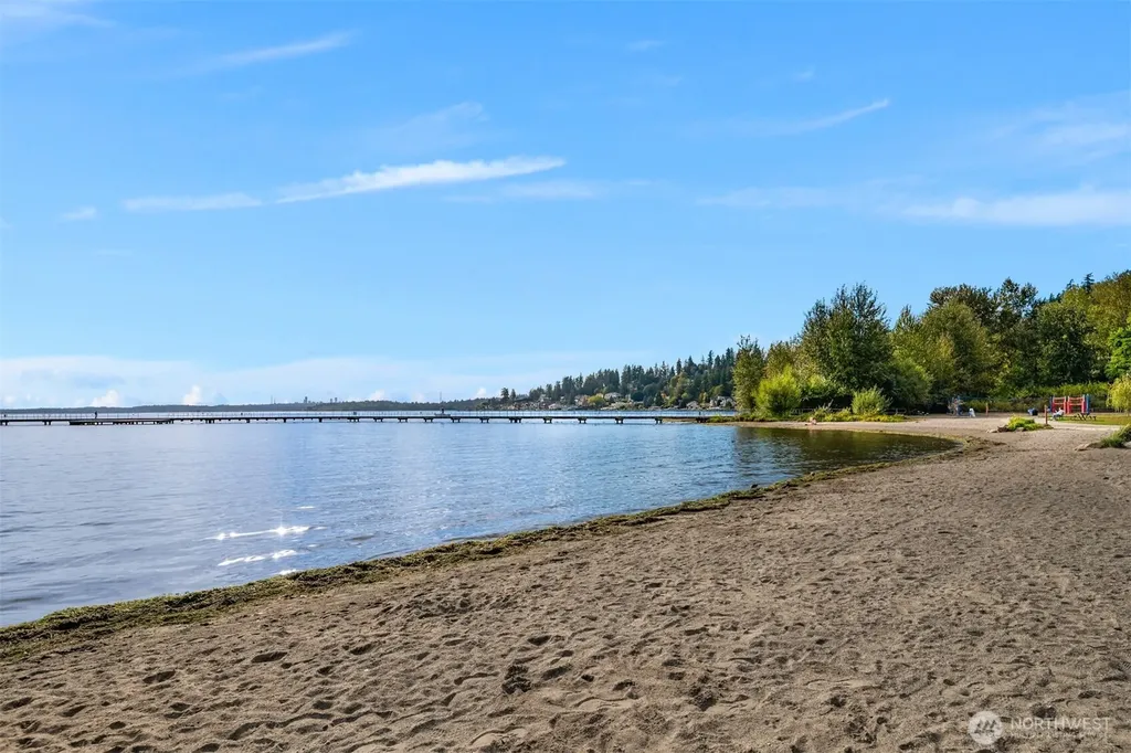 12014 98th Avenue NE Kirkland WA 98034