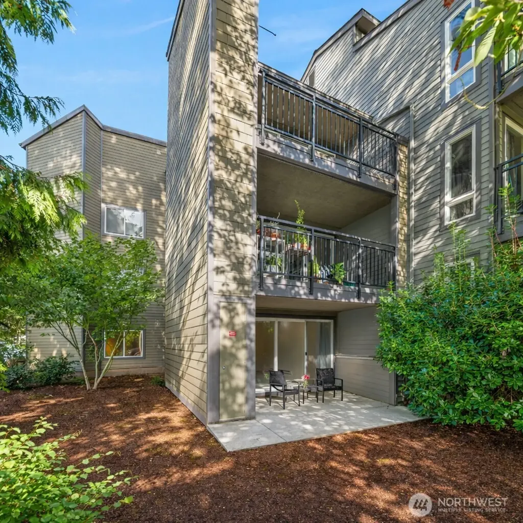 12014 98th Avenue NE Kirkland WA 98034