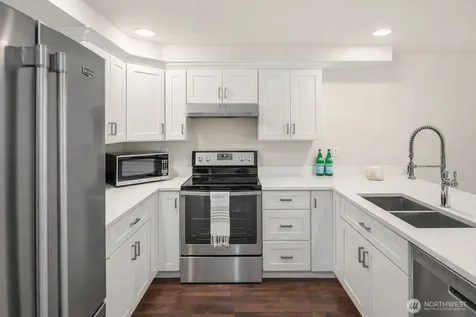 12014 98th Avenue NE Kirkland WA 98034