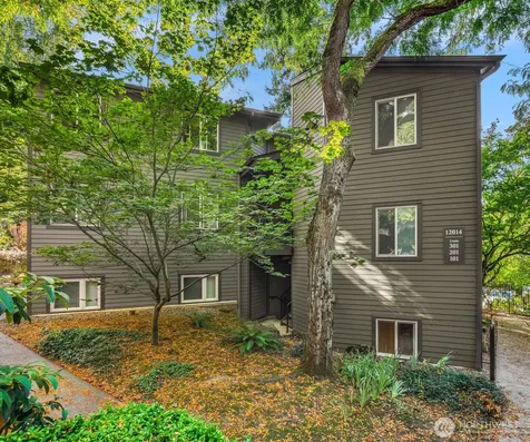 12014 98th Avenue NE Kirkland WA 98034
