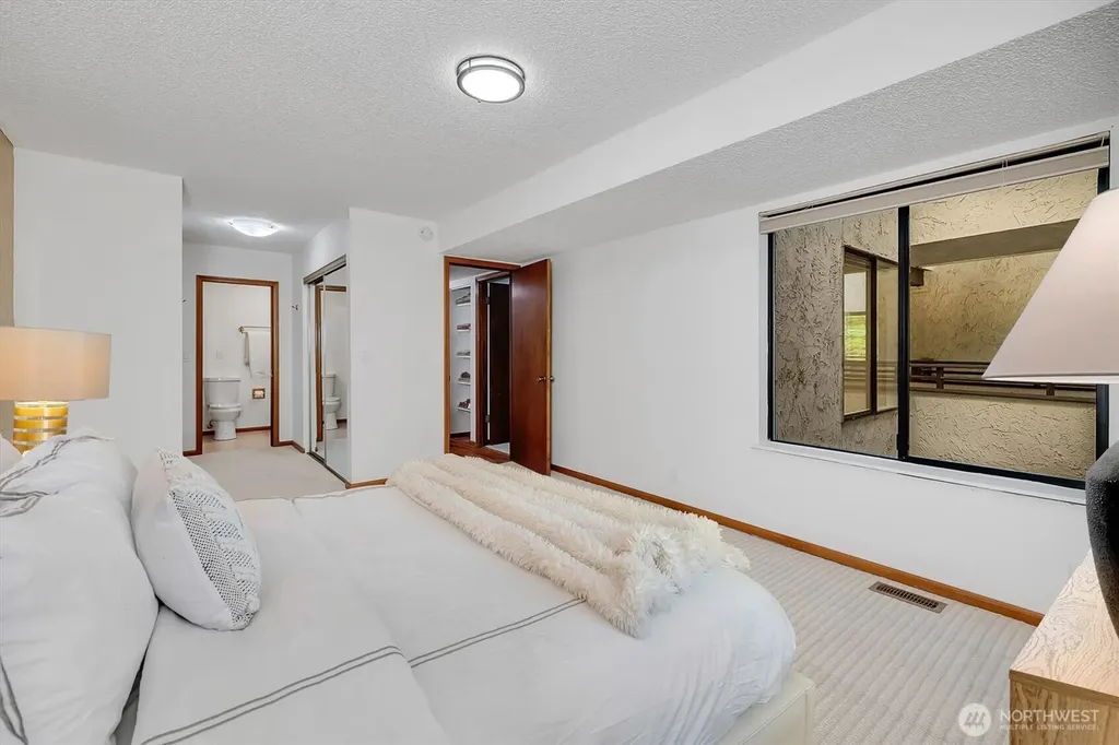 11019 Glen Acres Drive S Seattle WA 98168