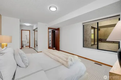 11019 Glen Acres Drive S Seattle WA 98168