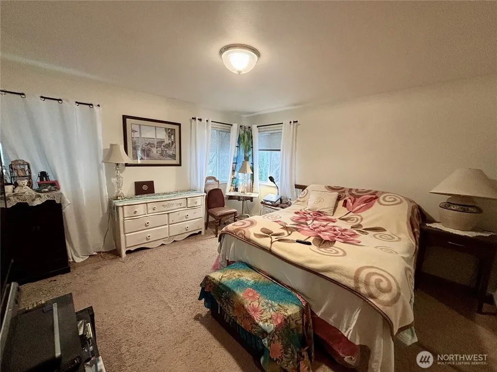 4705 Blueberry Court SE Lacey WA 98503