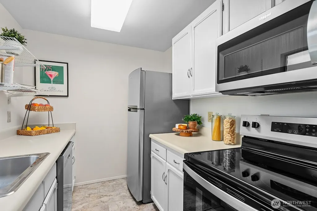 610 Aloha Street Seattle WA 98109