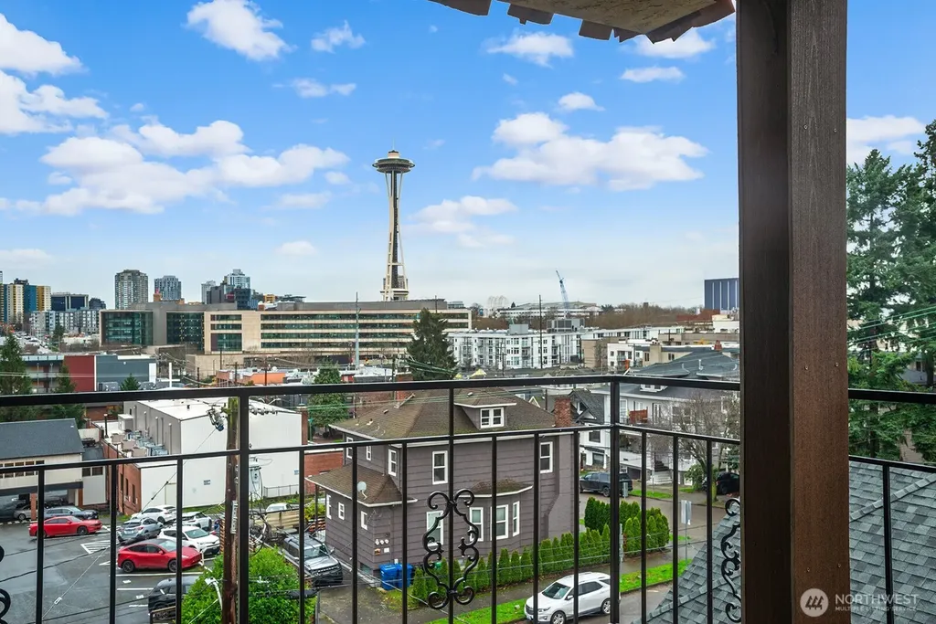 610 Aloha Street Seattle WA 98109
