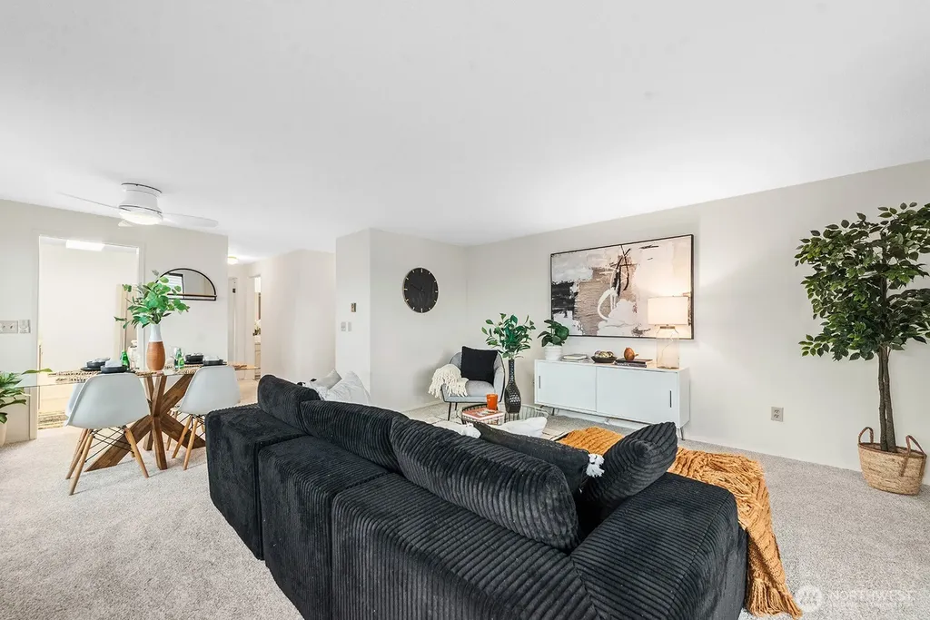 610 Aloha Street Seattle WA 98109