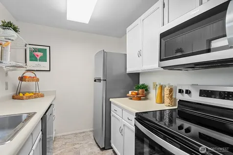 610 Aloha Street Seattle WA 98109