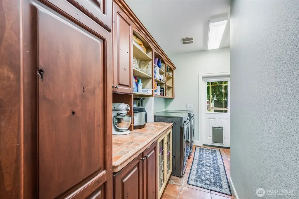 36612 2nd Avenue S Roy WA 98580