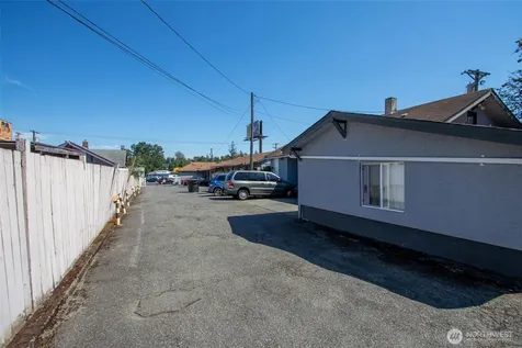 9618 Pacific Avenue Tacoma WA 98444