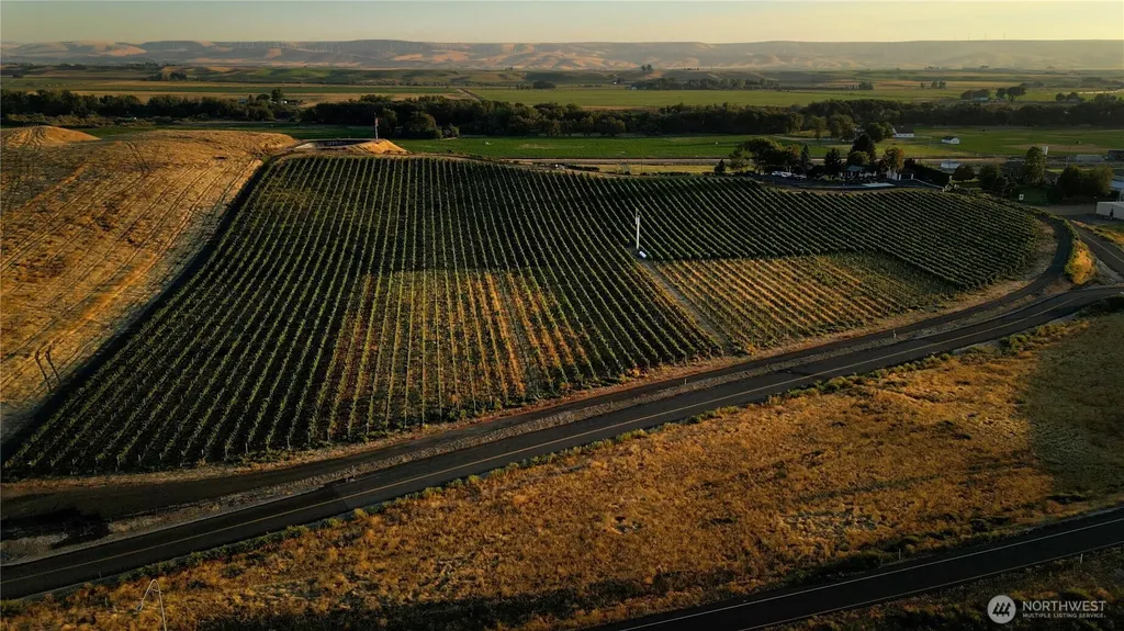 406 Lower Dry Creek Road Walla Walla WA 99362